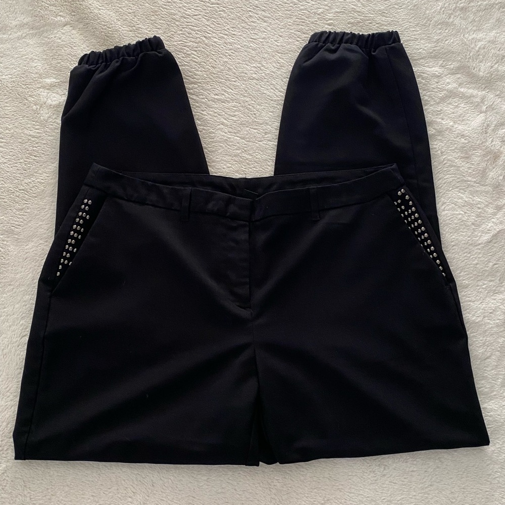 Styles co Women’s Jogger  With  Elastic Cuff and side studs. Size 12